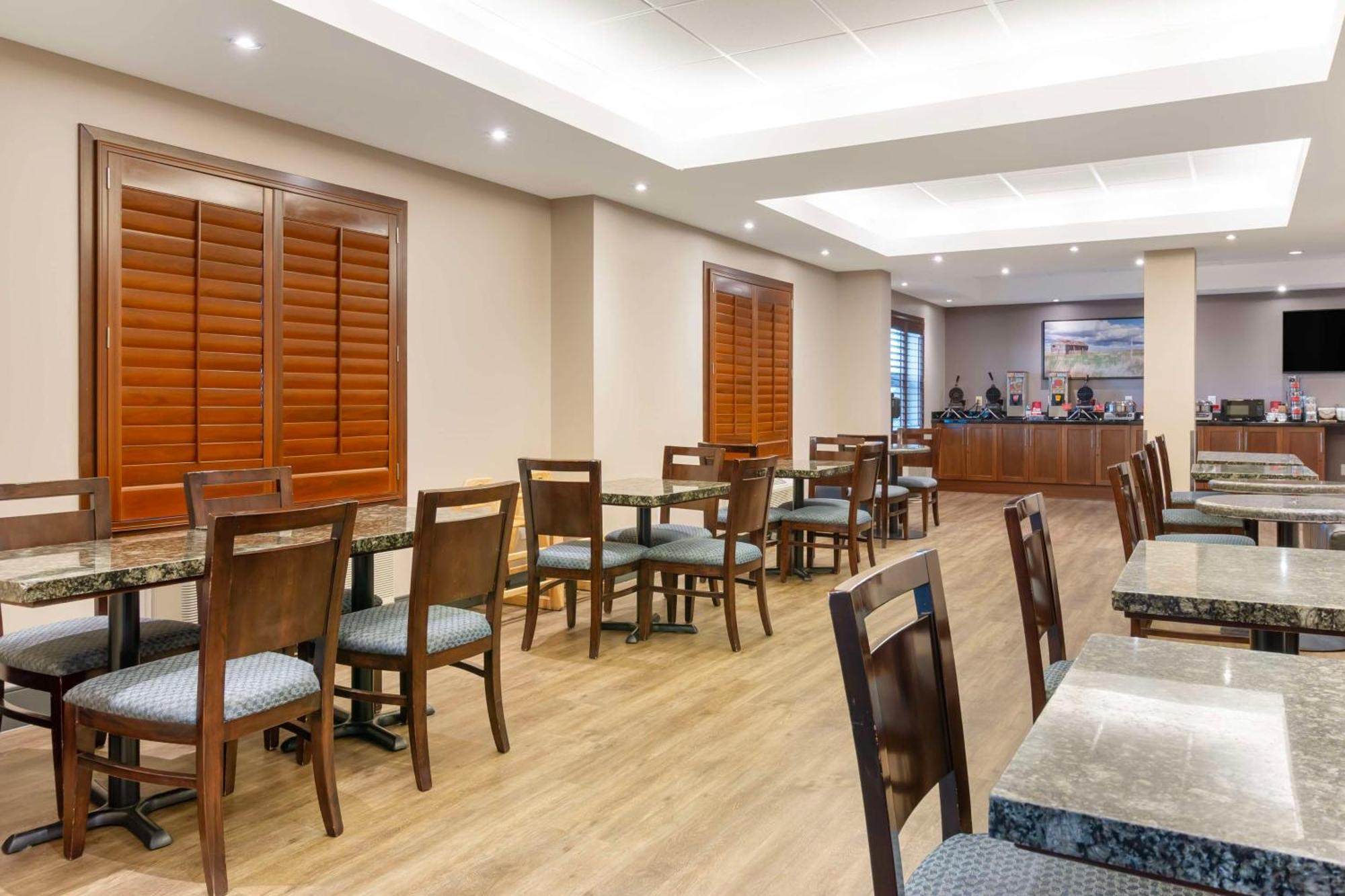 Best Western Plus Brandon Inn Exterior foto