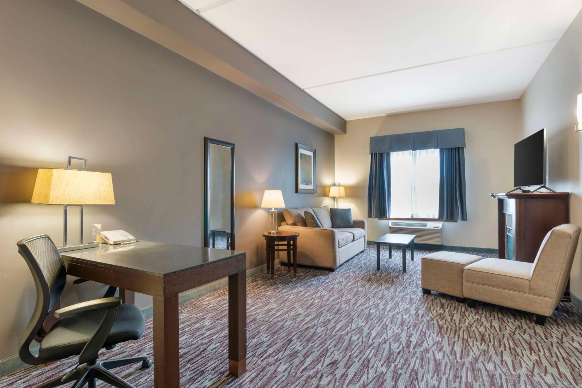Best Western Plus Brandon Inn Exterior foto